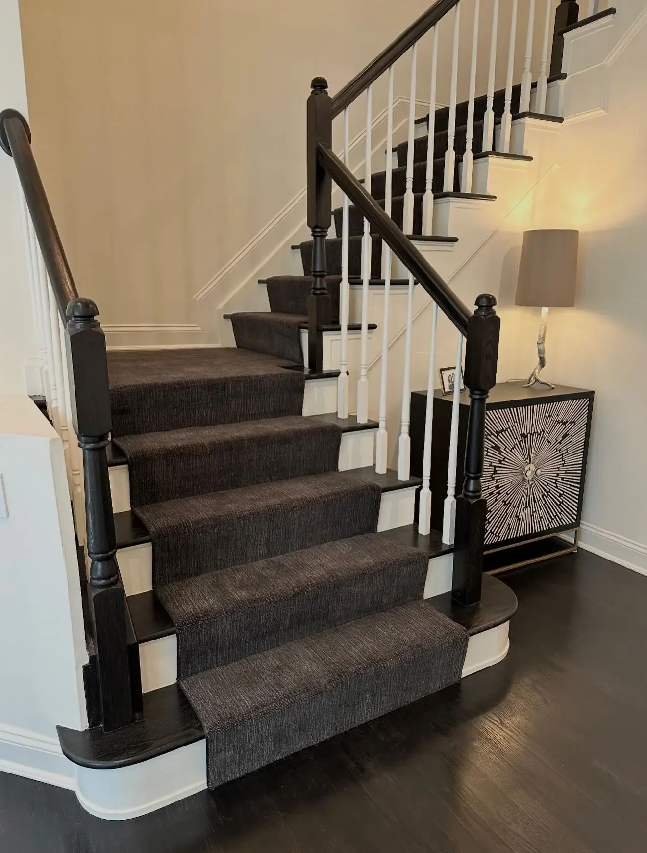 Dark runner fitted to a turning staircase